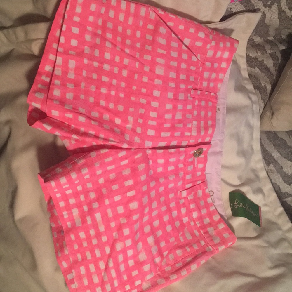 Lilly Pulitzer pink white plaid shorts Callahan